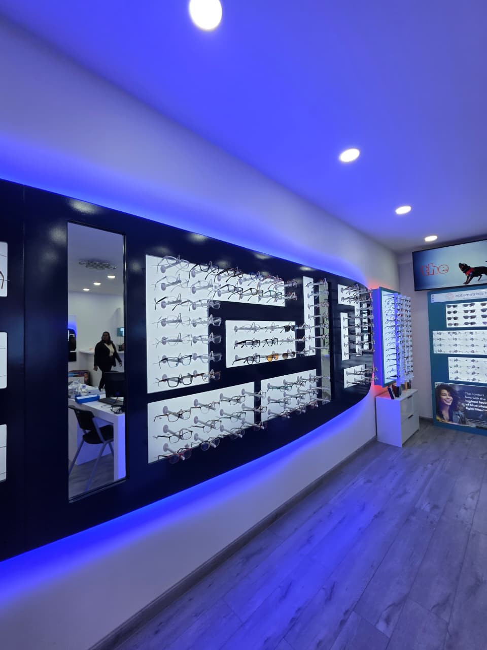 Optometrists Toady photo 2