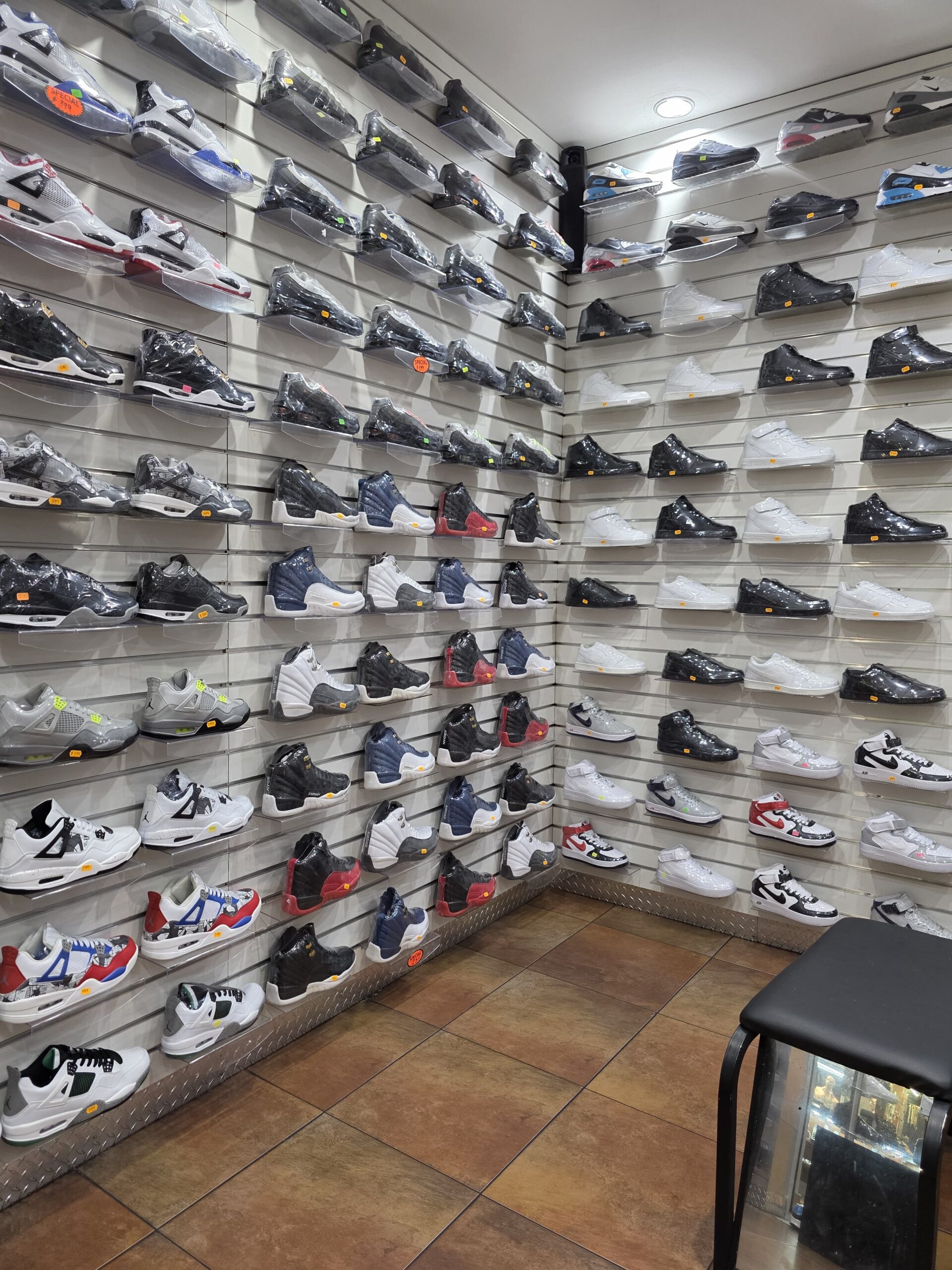 Raji Shoes photo 3