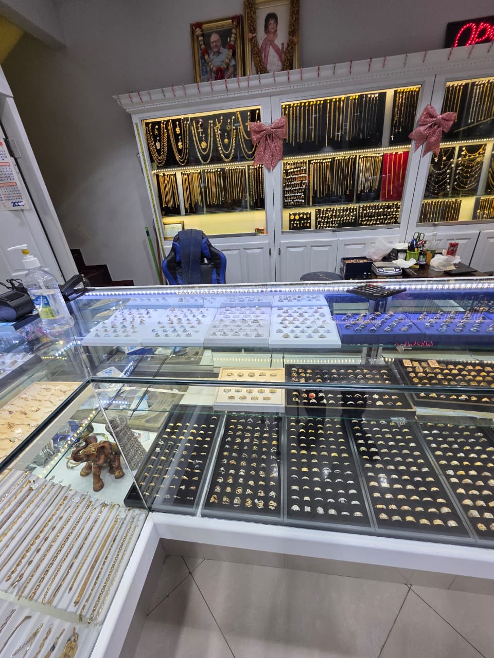 Rattan's Jewellers photo 5