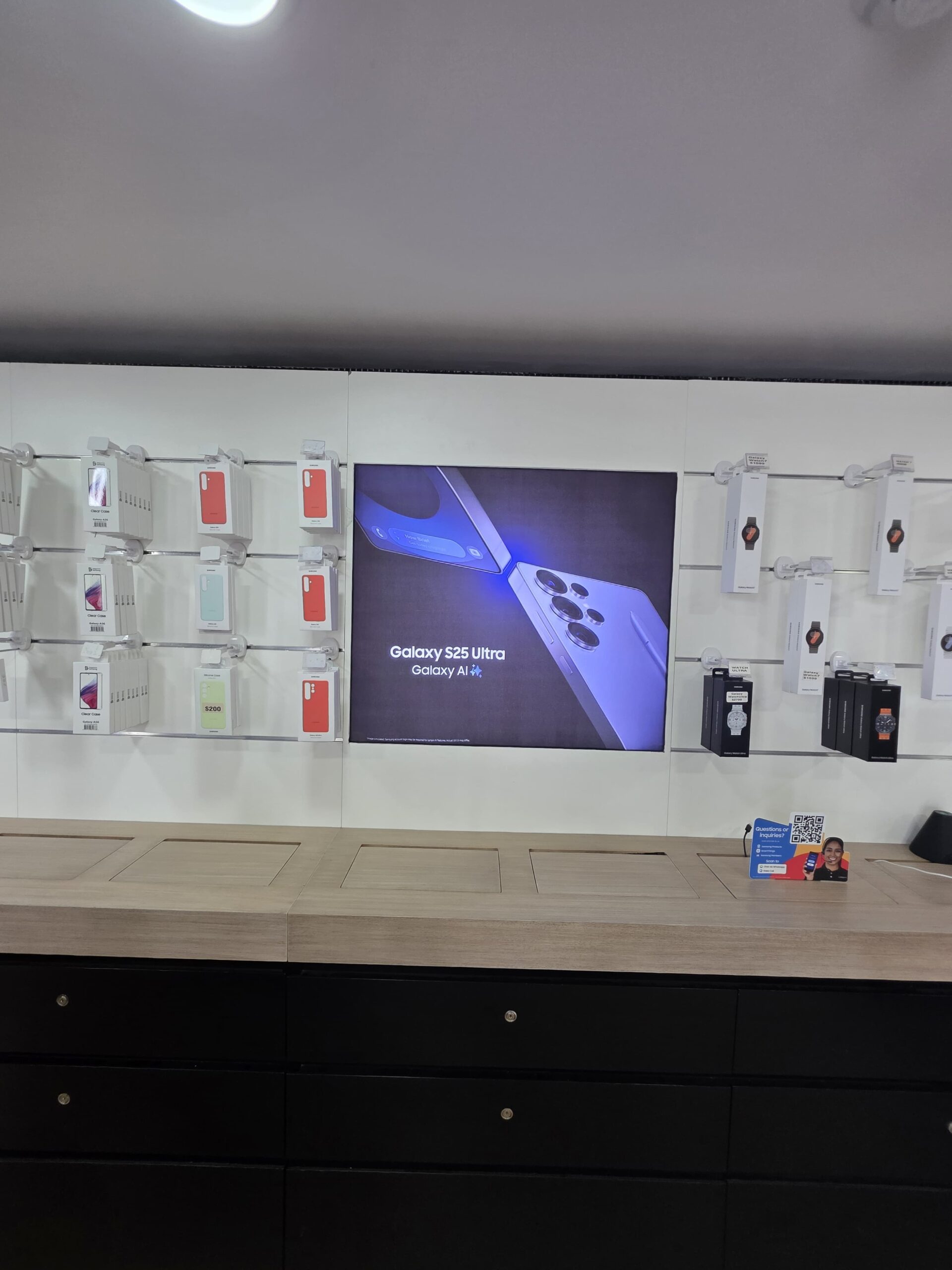Samsung Experience Store photo 4