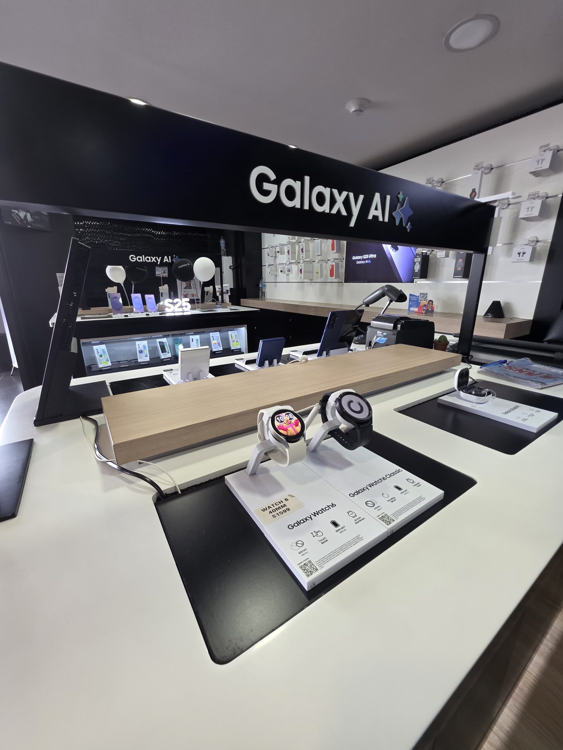 Samsung Experience Store photo 5