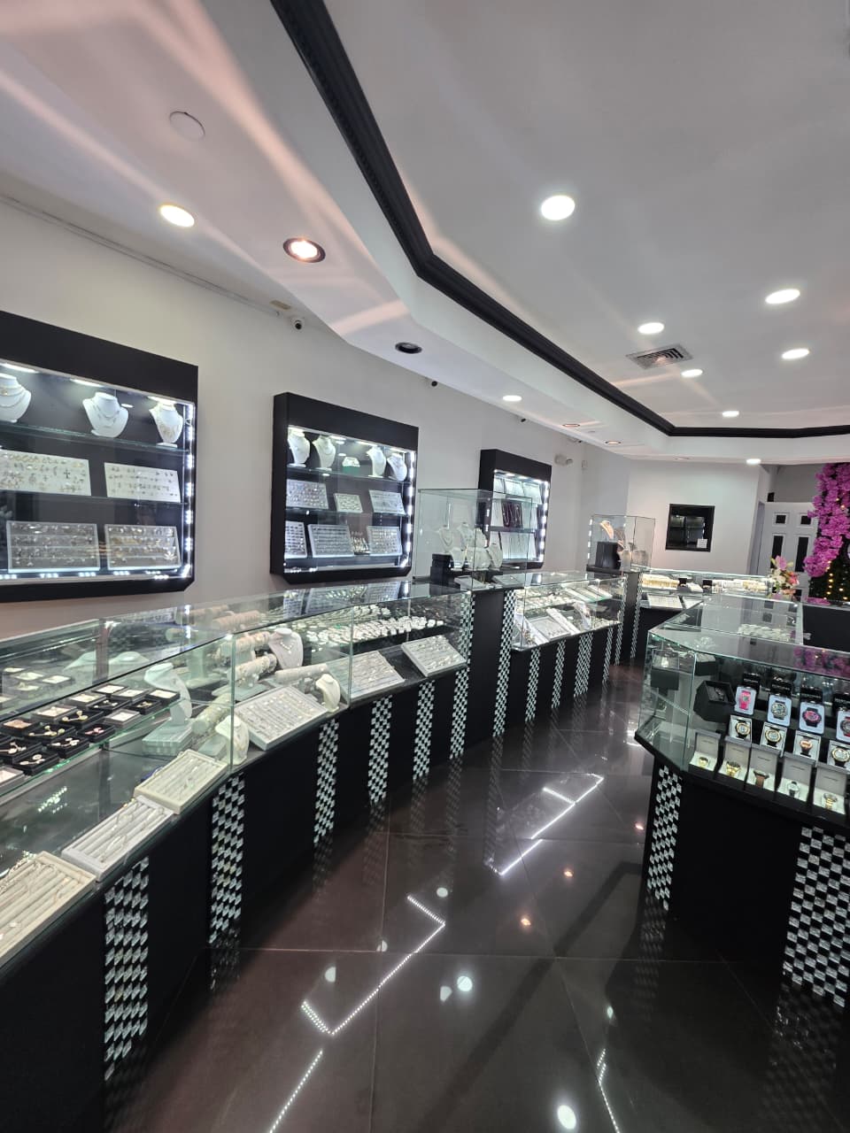 Bobby's Jewellery photo 3