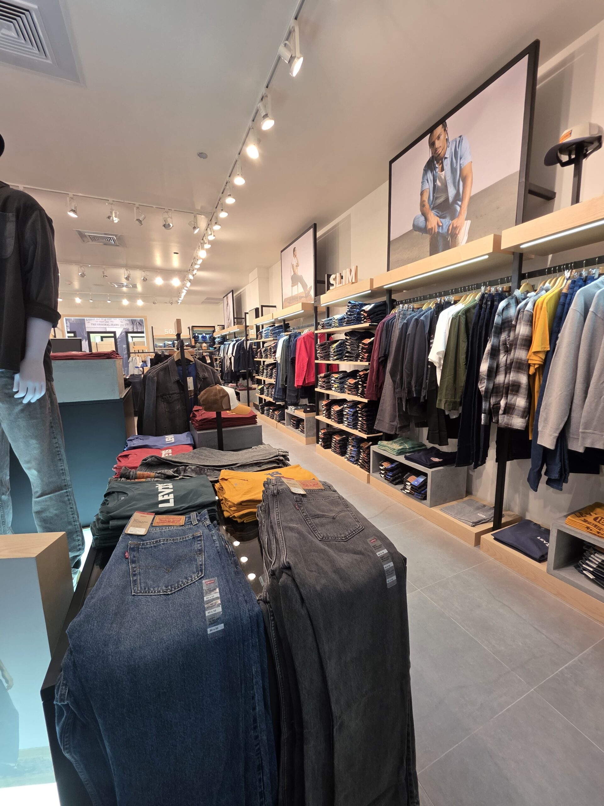 Levi's photo 5