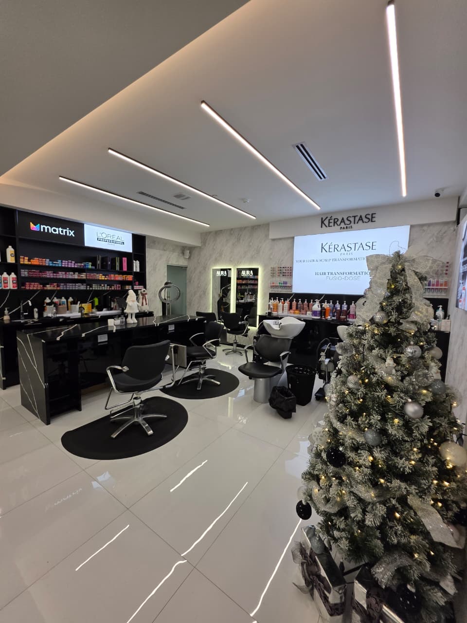 Aura Salon & Spa photo 5